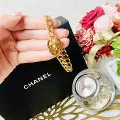CHANEL ブレスレット　ターンロックチェーンゴールド96P