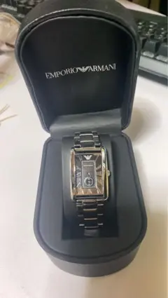 アルマーニ時計