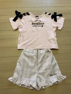 Jenni Love Tシャツとパンツのセット