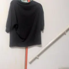 黒 バルーン袖 半袖Tシャツ