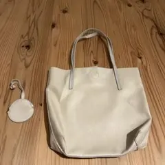 FREAK'S STORE アイボリー レザートートバッグのサムネイル