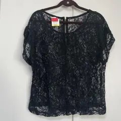 【新品・未使用・タグ付き】レディース　レース ブラック 半袖　シャツ Sサイズ