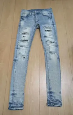 MISMATCH NEWYORK ダメージデニムパンツ - メルカリ MISMATCH NEWYORK 