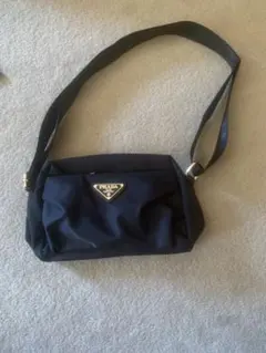 PRADA ブラックショルダーバッグノベルティー品