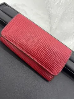 Louis Vuitton エピ ミュルティクレ レッド4連キーケース　赤　上品