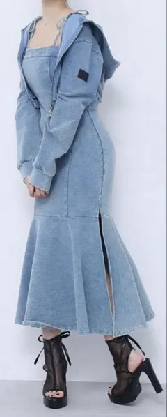 Item thumbnail for item 52133adc-2420-4a5b-84ed-b2077bf1d8b8