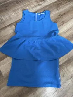 青いペプラムノースリーブ　セットアップ