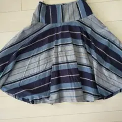 Yorkland 　青系　フレアスカート　11号のサムネイル