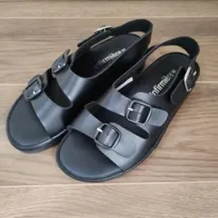 Item thumbnail for item 1206c605-f6b0-4b1f-9a50-e2da6864877e