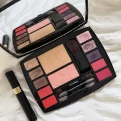 【最終お値下げ】CHANEL トラベルメイクアップパレット 未使用あり