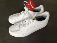PUMA ホワイト スニーカー