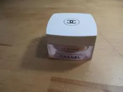 シャネル　ルブラン　クリーム　ＨＬＣＣ　５０ｇ　ほぼ満量　未使用品かも？