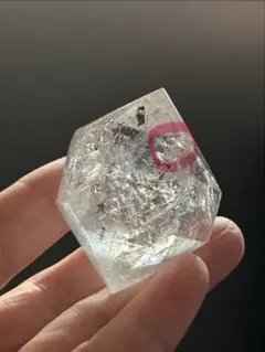 水入り水晶　行動範囲広い　エンハイドロ　透明度高い　65g 天然石 2026年最新】エンハイドロクォーツの人気アイテム - メルカリ