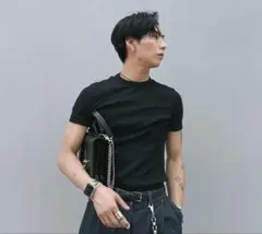 完売品 コス COS スリムフィットリブTシャツ 黒 Mサイズ - メルカリ