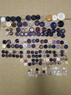 プラスチックボタン まとめ売り　約180個