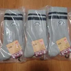 【新品】UNIQLOハローキティ シナモロールヒートテックソックス 3足セット