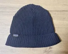 patagonia ニット帽 ビーニー　ネイビー
