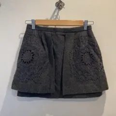 JILL STUART 刺繍フレアスカート