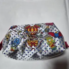 ミッキーデザイン ポーチ