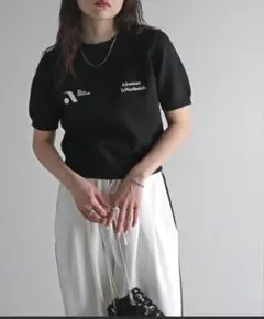 Adventure Is Worthwhile ブラック半袖Tシャツ