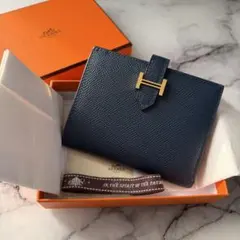 HERMES エルメス ベアン コンパクト ウォレット ブルーネイビーのサムネイル