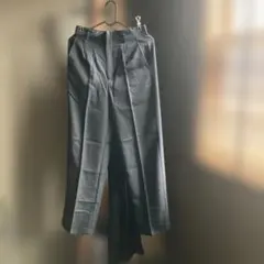 GU ハイウエストストレートスラックスSブラック