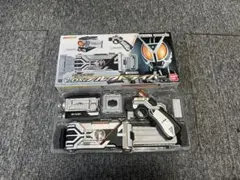 仮面ライダーファイズ　SUPER BEST DXデルタドライバーのサムネイル
