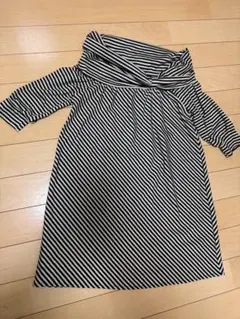 ゴールド✖️ブラックオフショルダー七分袖ワンピース