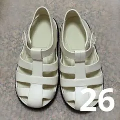 Item thumbnail for item bec79323-aec1-4cfa-855a-24b9a01afa7c