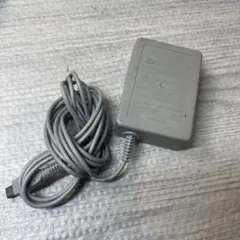 3DS/2DS/DSI ニンテンドー純正ACアダプター 充電器 WAP-002