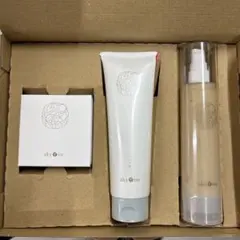 akyuise 洗顔料・化粧水・クリーム 3点セット