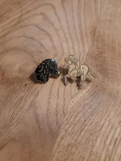 馬のピンバッジセット