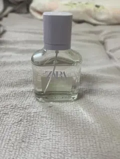 ZARA ユニセックス香水 クリアガラスボトル