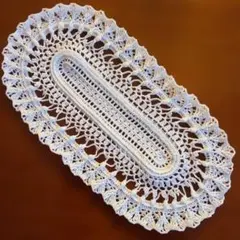 【368】レース編みドイリー　楕円形　15×29cm　白