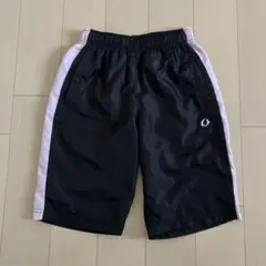 ハーフパンツ ジャージ　黒　ピンク　130cm