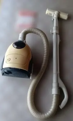 【 セラヴィ 】 ハンディ掃除機 PICK TURBO CLV-3002 セラヴィ 】 ハンディ掃除機 PICK TURBO CLV-3002 - メルカリ
