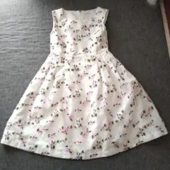 チェスティ ワンピース