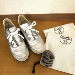 HERMES スニーカー シルバー ホワイトのサムネイル