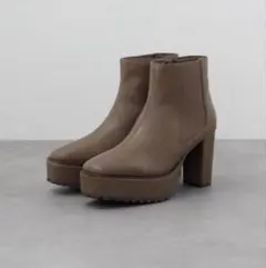 azul by moussy ラギッドソールブーツ　ブラウン　Sサイズのサムネイル