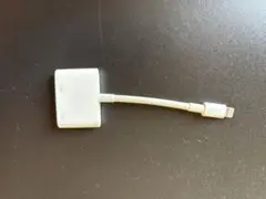 Lightningコネクタアダプター　純正