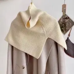 ホワイト　ニット ネックウォーマー タートル ケープ マフラー ポンチョスヌード