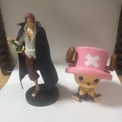 ワンピース シャンクス チョッパー フィギュアまとめ売り 値下げ⭕️￼