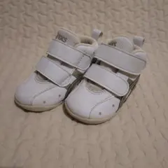 アシックス ホワイト スニーカー 星柄　13cm