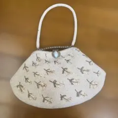 ビーズ刺繍ホワイトクラッチバッグ