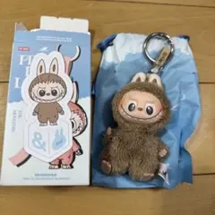 POPMART PIN FOR LOVE ラブブ ミニラブブ イニシャル & ②