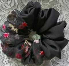 ハンドメイドシュシュM-4326♡花柄ジョーゼット♡ - メルカリ