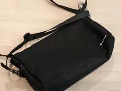 【未使用】Snow peak ブラック サコッシュ　メガネポーチ