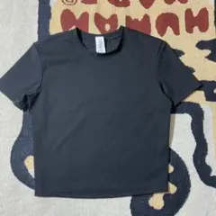 ALO yoga ベージュ 半袖Tシャツ Mサイズ（日本Lサイズ）新品未使用