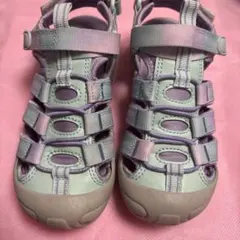 Item thumbnail for item e13fe044-cdf3-45fd-a993-516abe57870c