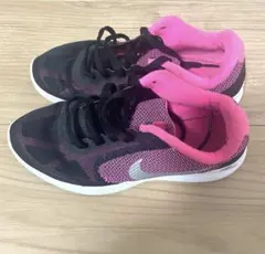 NIKE REVOLUTION 3 キッズ スニーカー ブラック ピンク